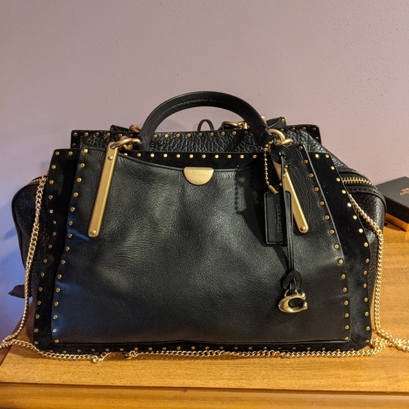 coach dreamer 36 with rivets